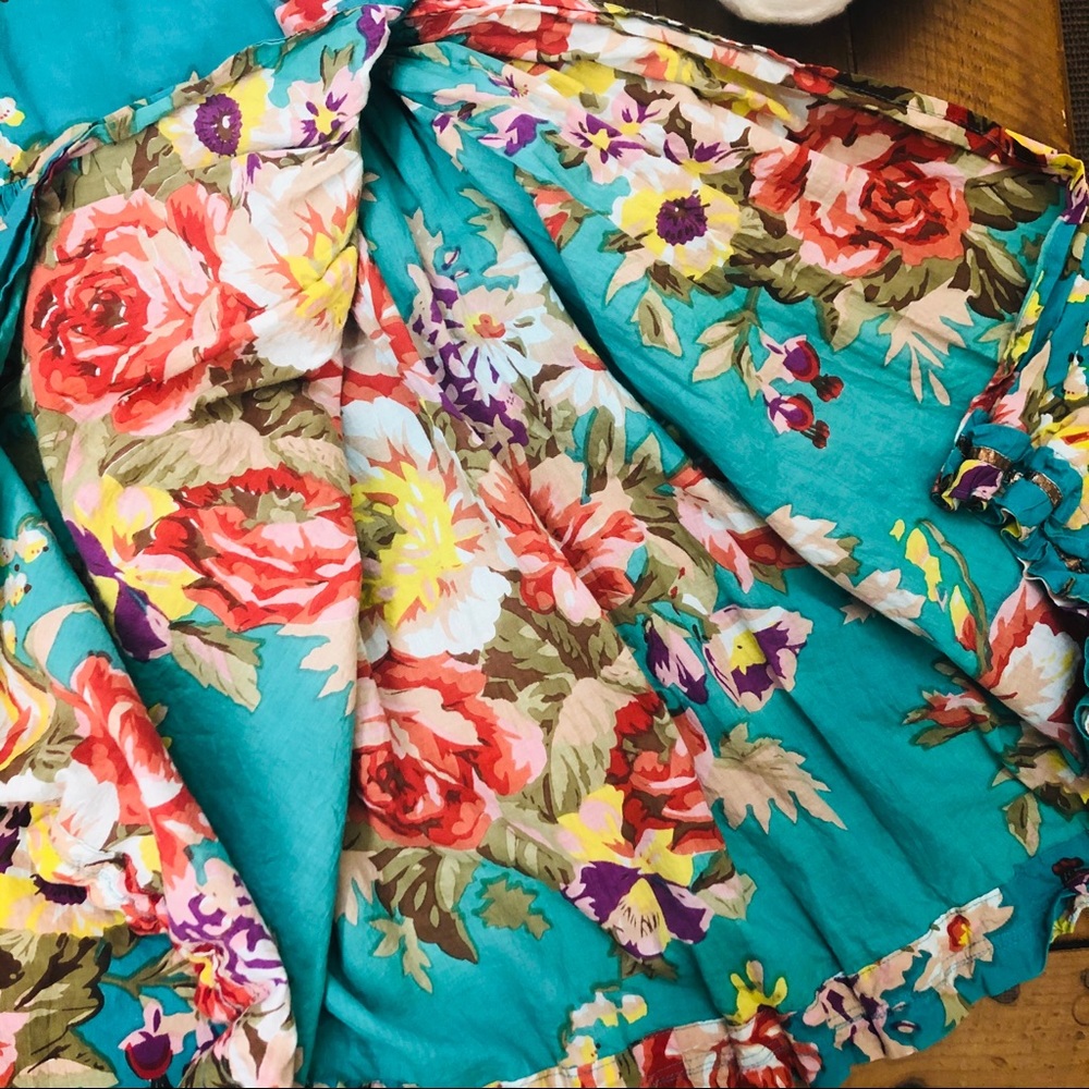 {Cupcakes & Pastries} vibrant, floral wrap dress - Picture 10 of 13